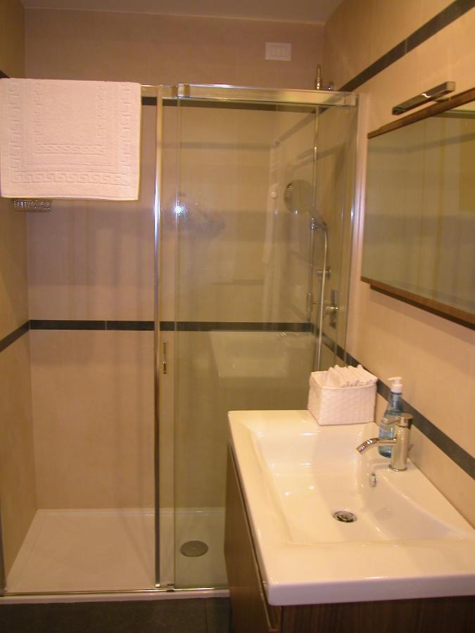 Apartment Al Pozzo Dei Scoacamini, 100 M From San Marco, Ground Floor Venedig
